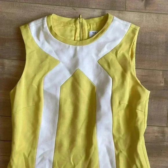 Trina Turk Retro Style Geometric Yellow White Shift Dress - Picture 2 of 9